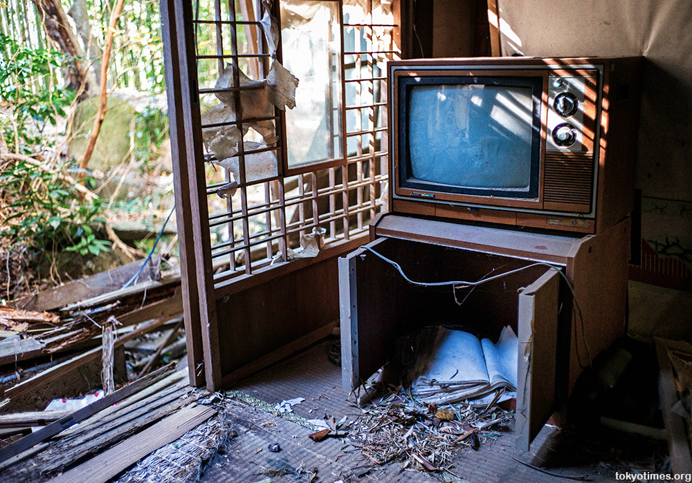 abandoned Japanese villa