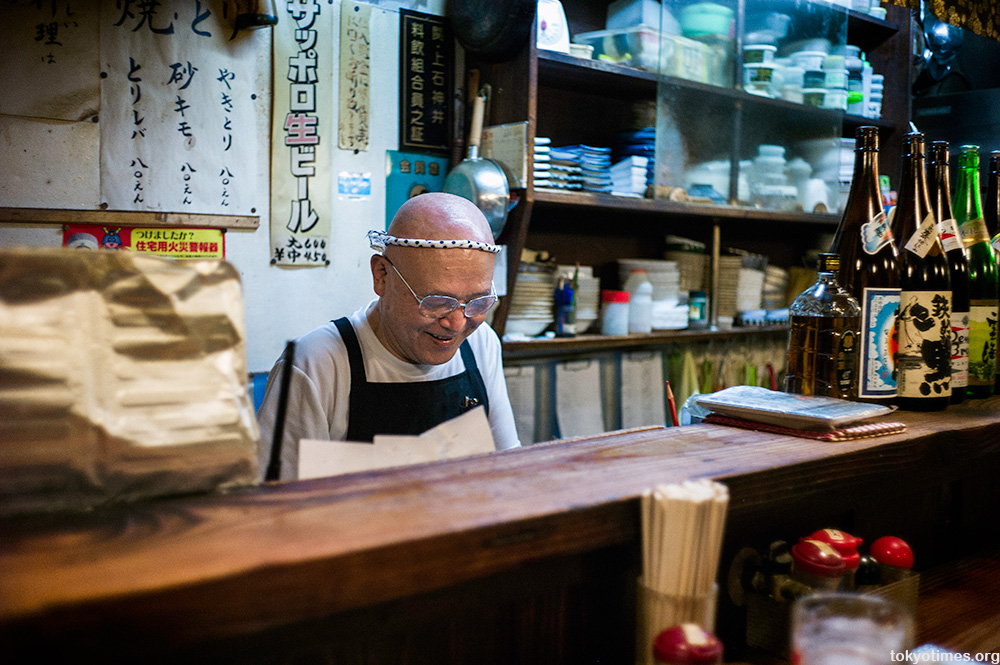 old and dirty Tokyo bar