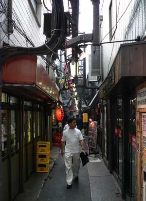 shinjuku street