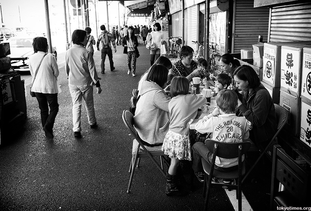 Tokyo Sunday lunch street food