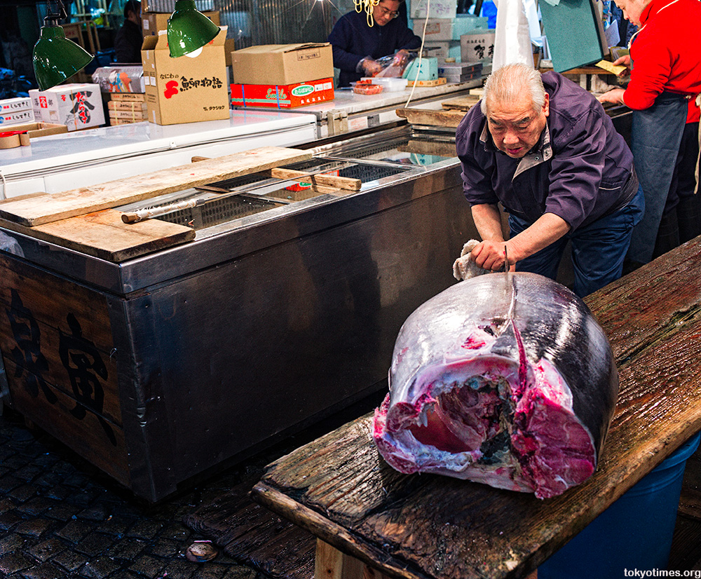 Tsukiji fish market tuna
