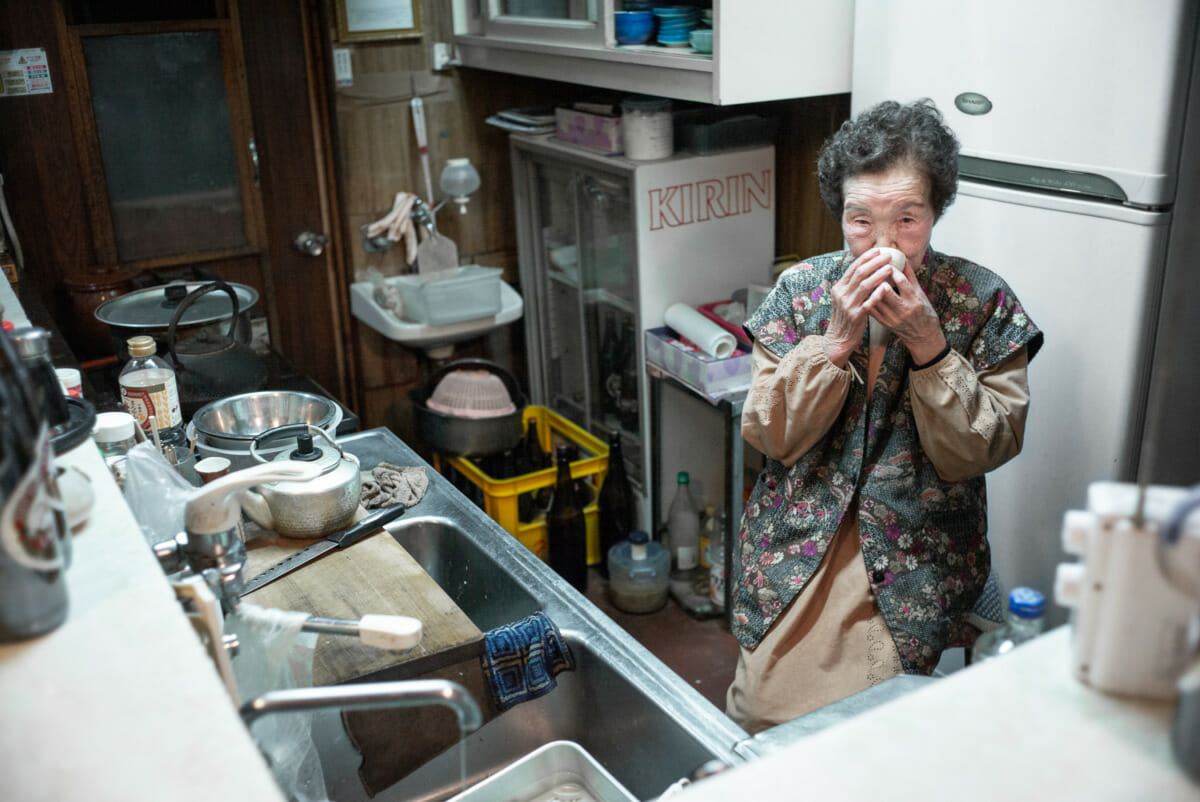 a 93-year-old Tokyo bar owner