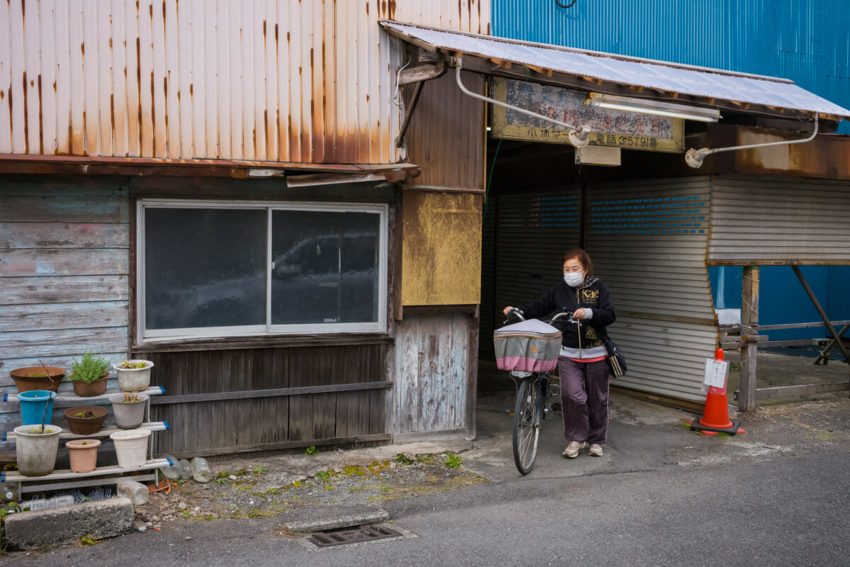 The last remaining shops of a little Japanese shopping arcade