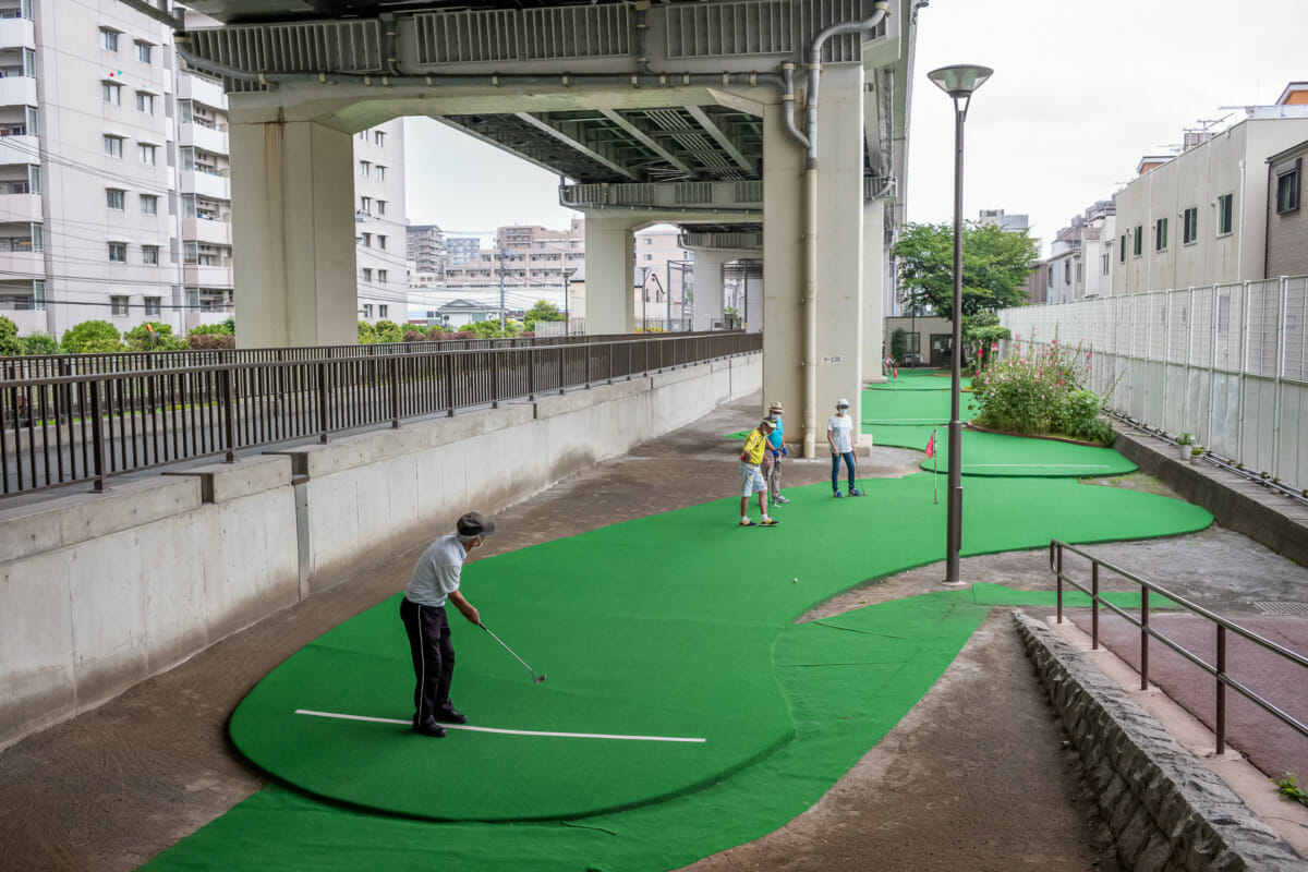 urban Tokyo golf